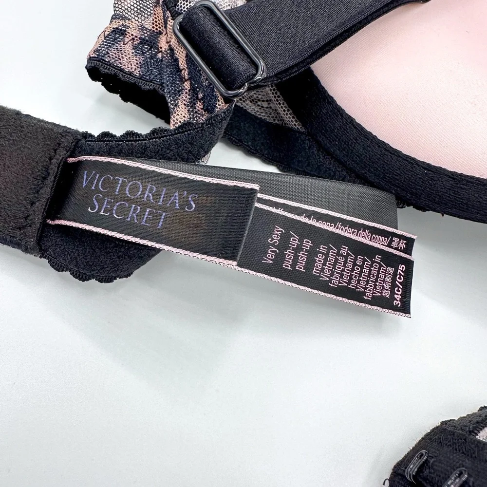 Victoria's Secret Very Sexy Leopard Print Lace Shine Strap Push-Up Bra - Picture 7 of 8